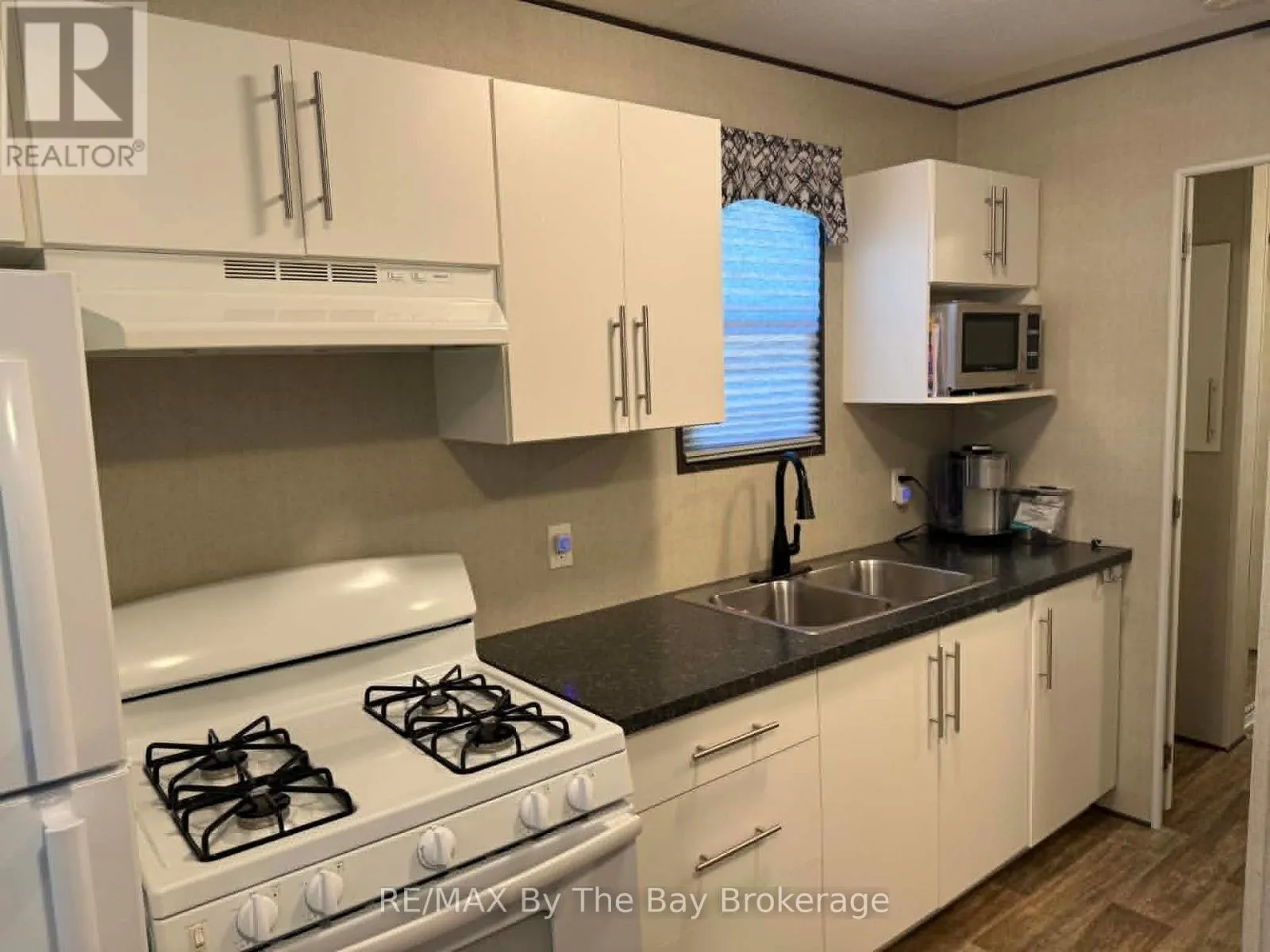 210 - 1082 SHAMROCK MARINA ROAD #210
