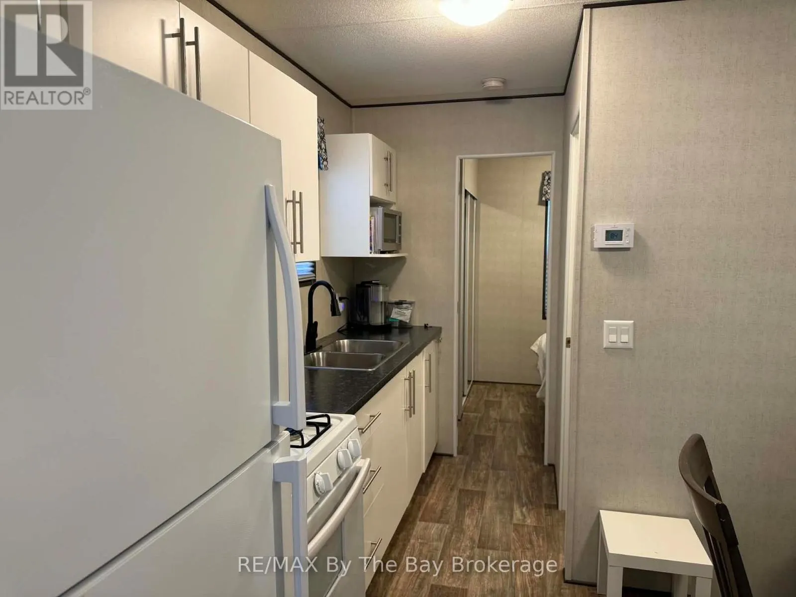 210 - 1082 SHAMROCK MARINA ROAD #210