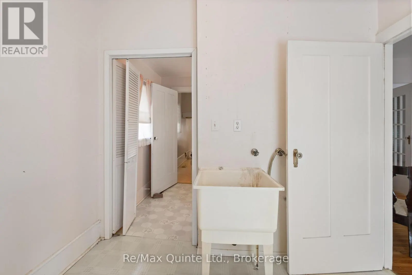 15064 TELEPHONE ROAD