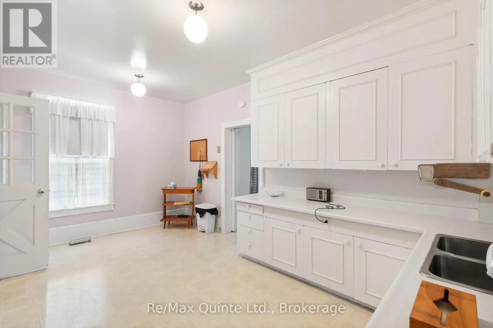 15064 TELEPHONE ROAD