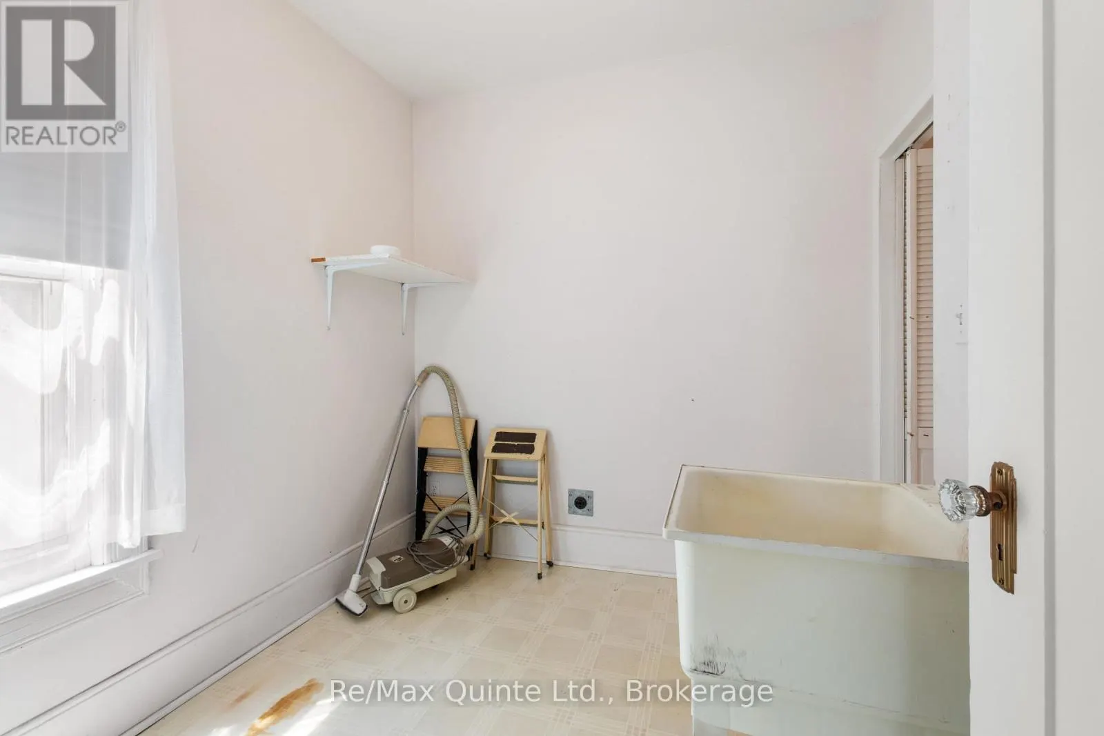 15064 TELEPHONE ROAD