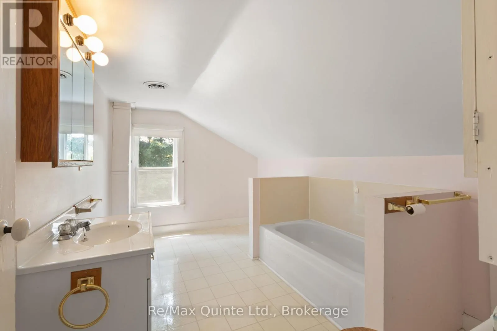 15064 TELEPHONE ROAD