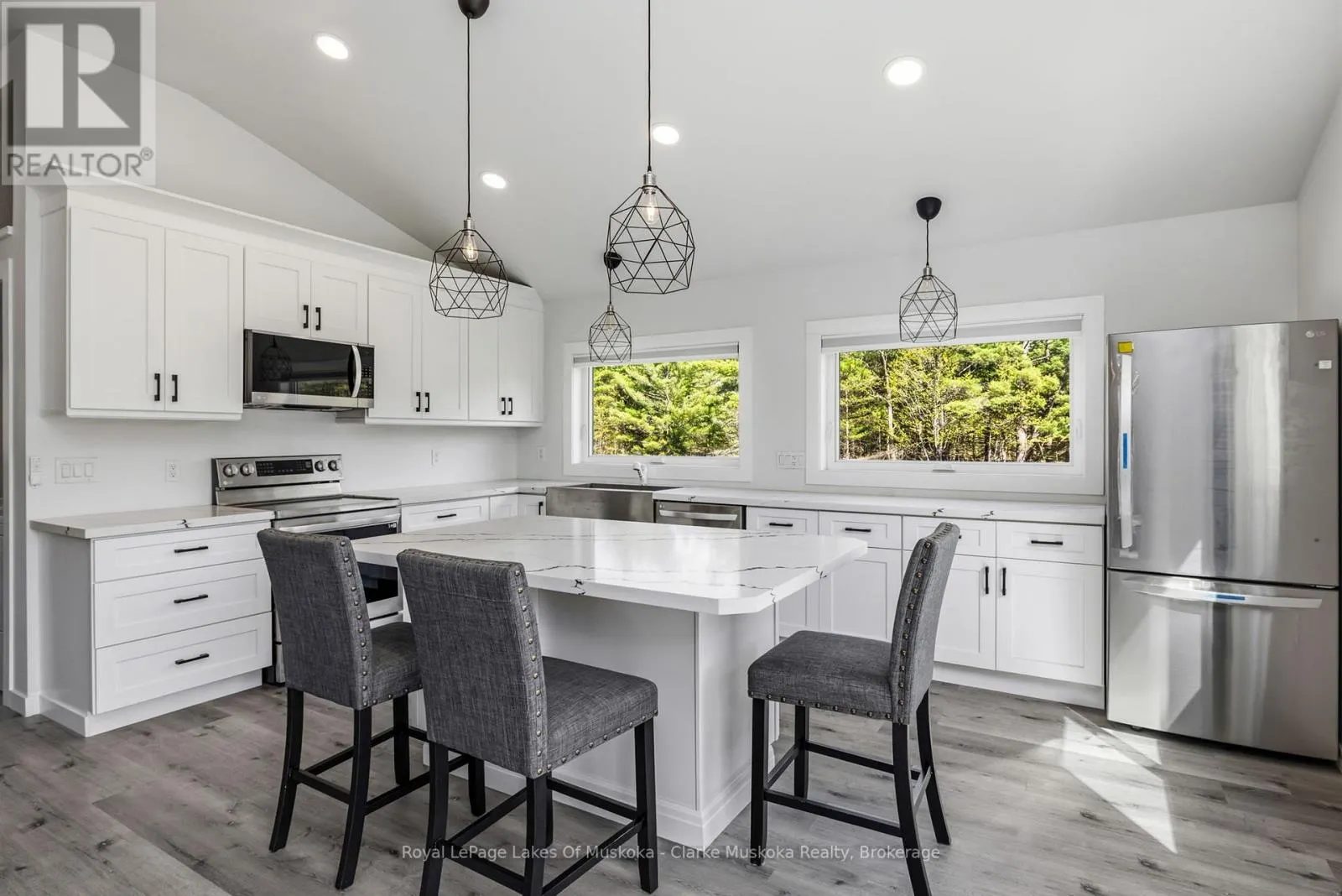 2517 SOUTHWOOD ROAD