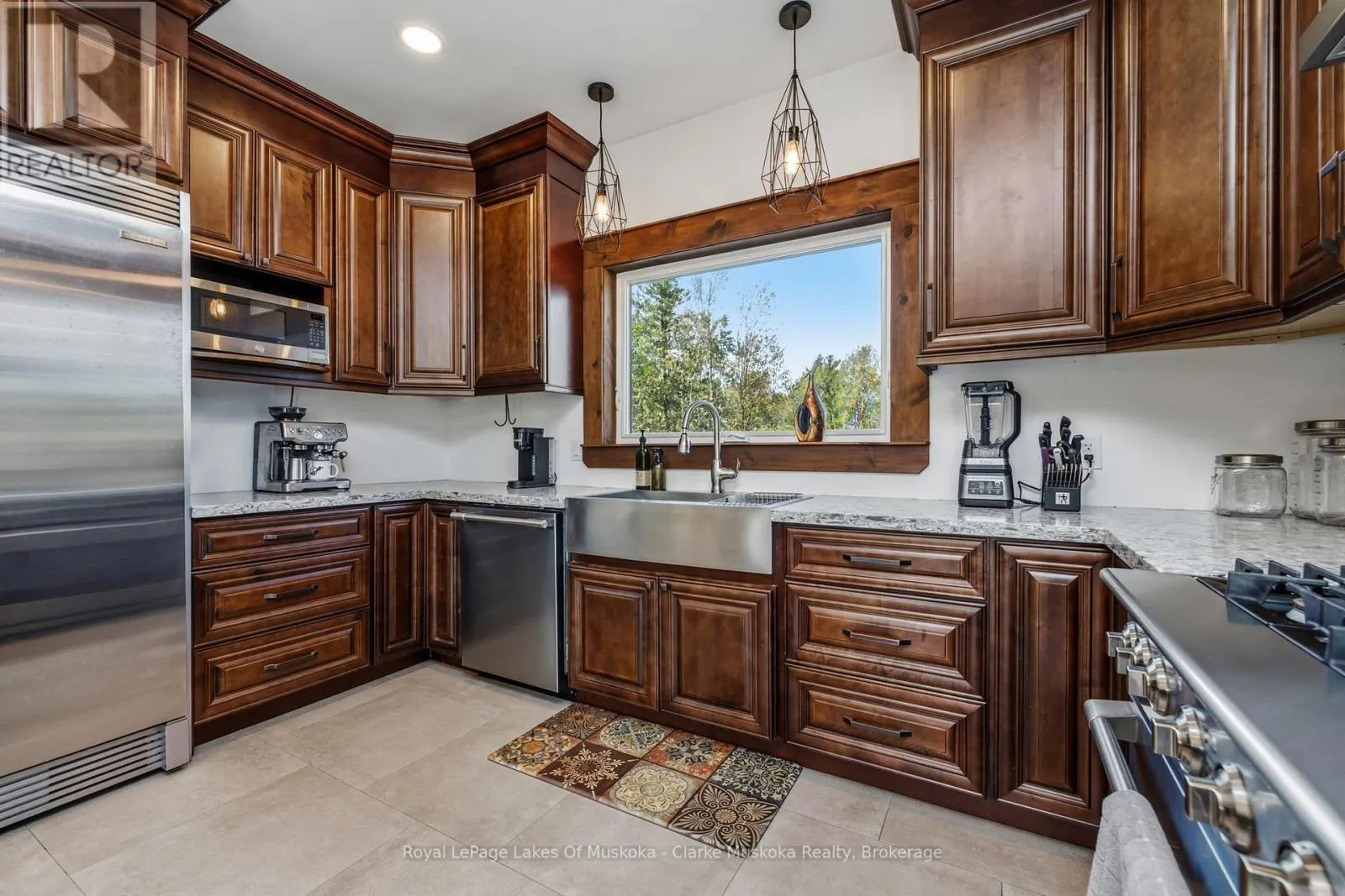 2517 SOUTHWOOD ROAD