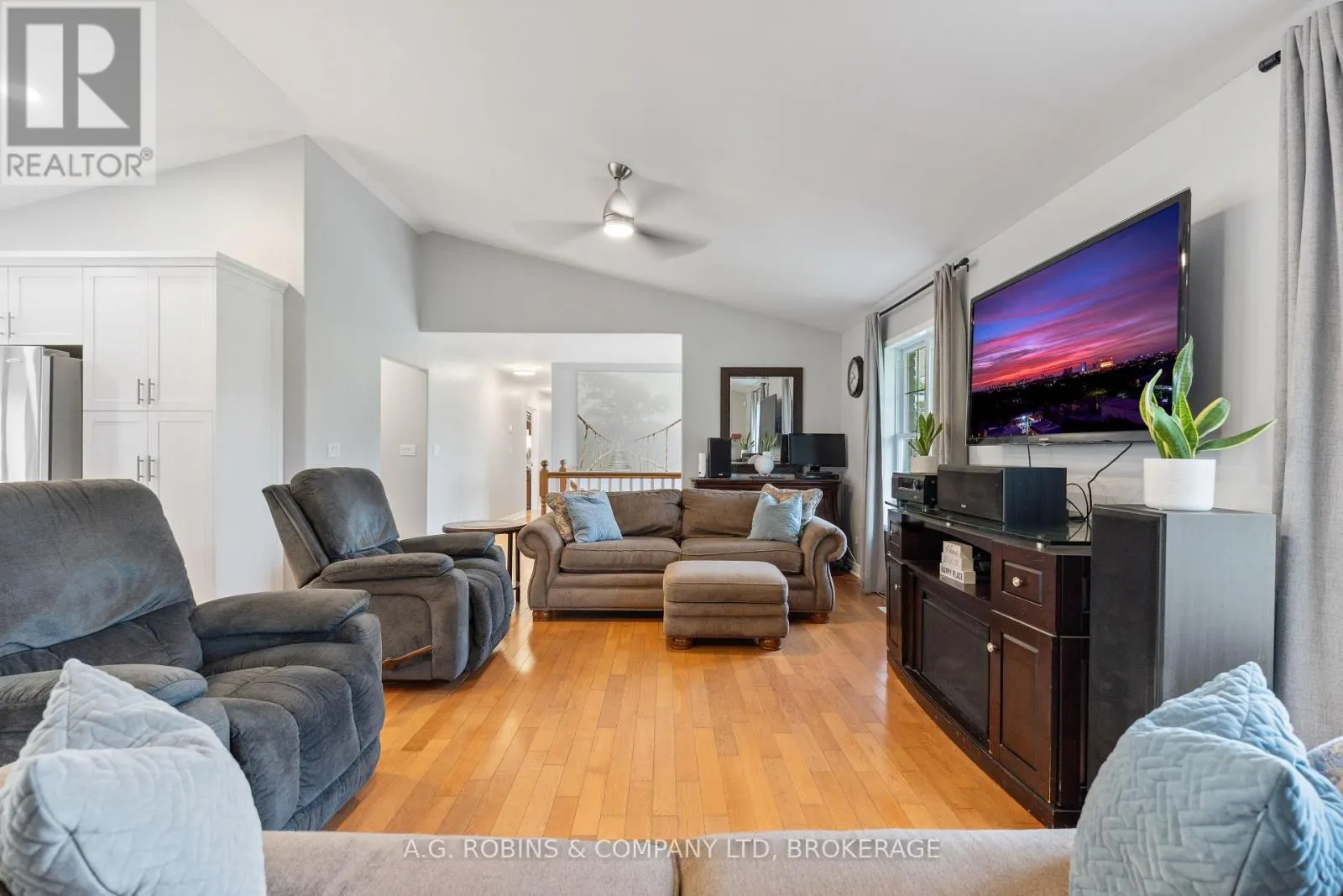12312 LAKESHORE ROAD