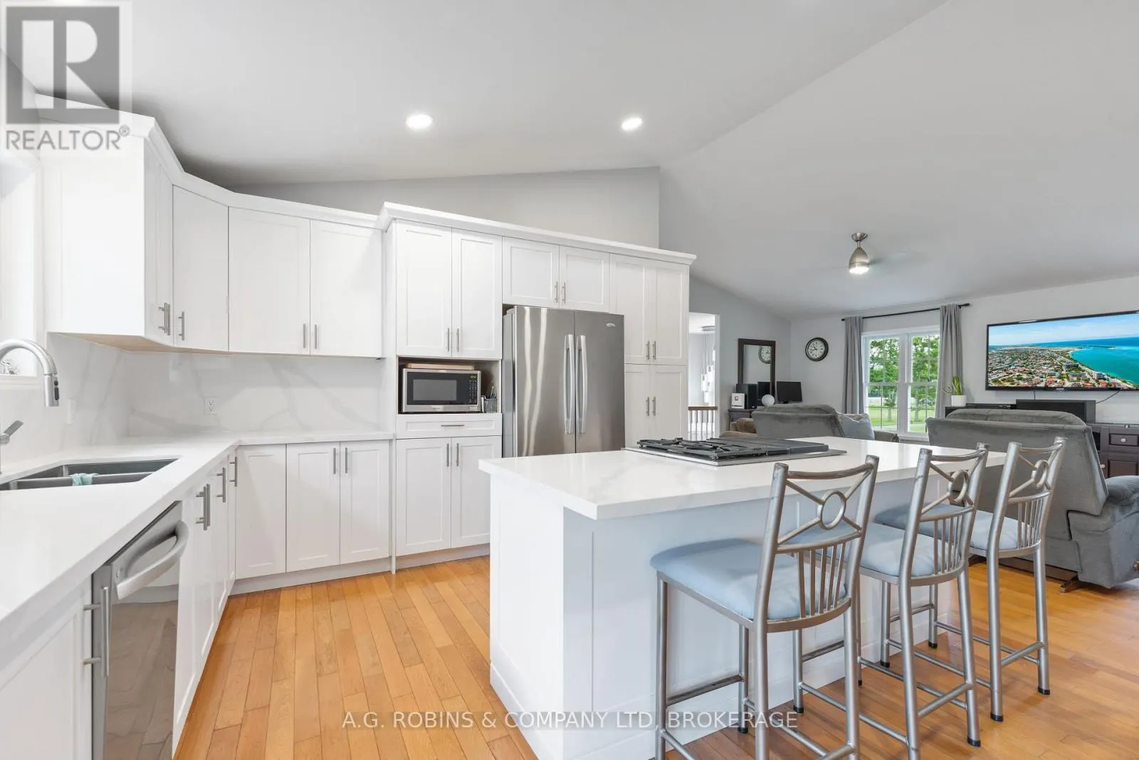 12312 LAKESHORE ROAD