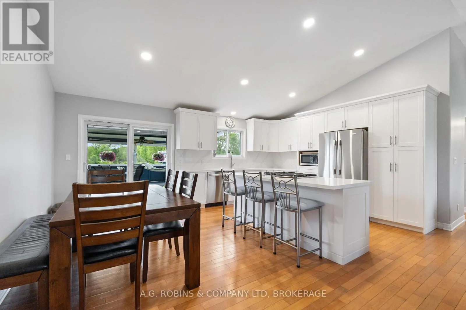 12312 LAKESHORE ROAD