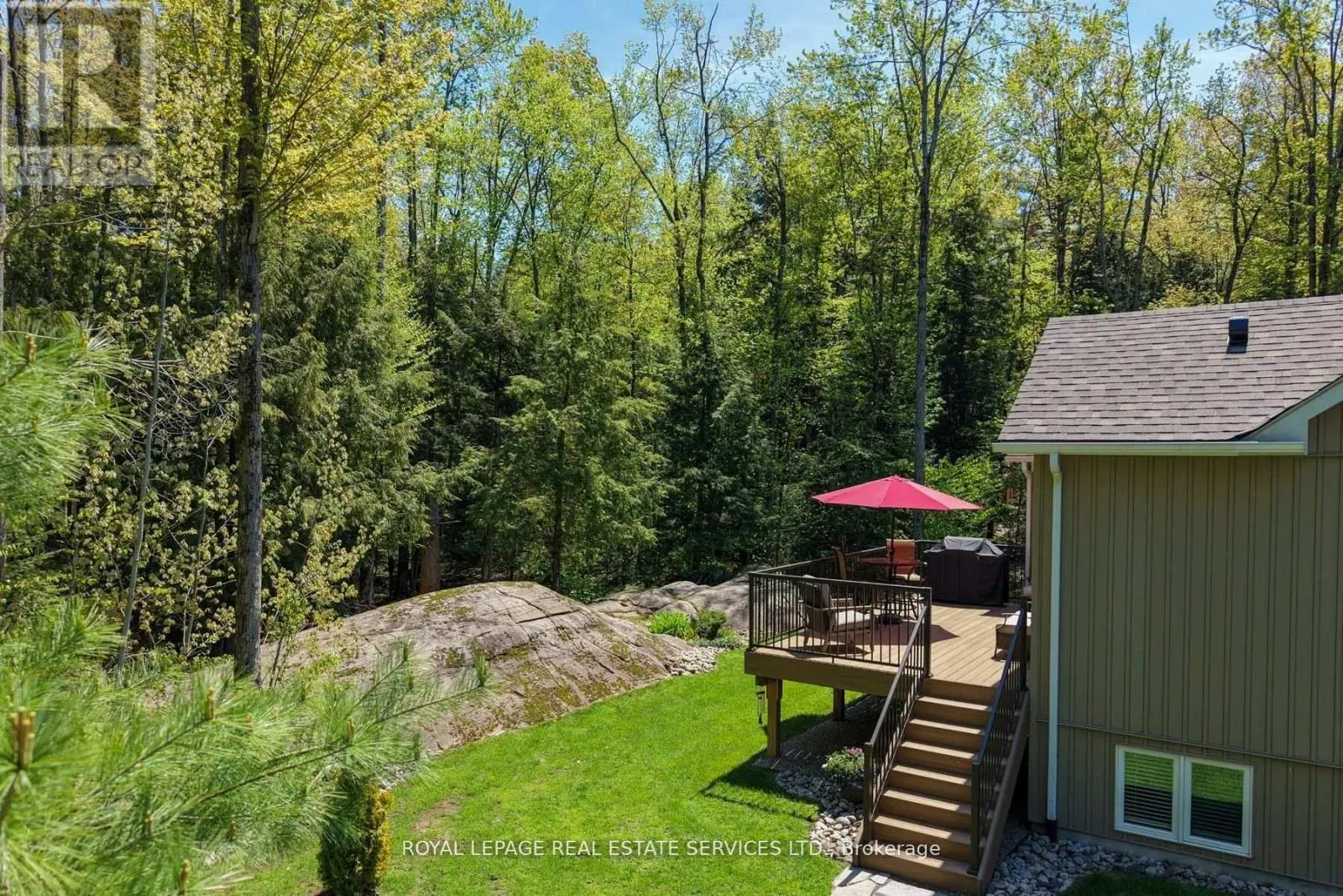 1045 TOWER CRESCENT