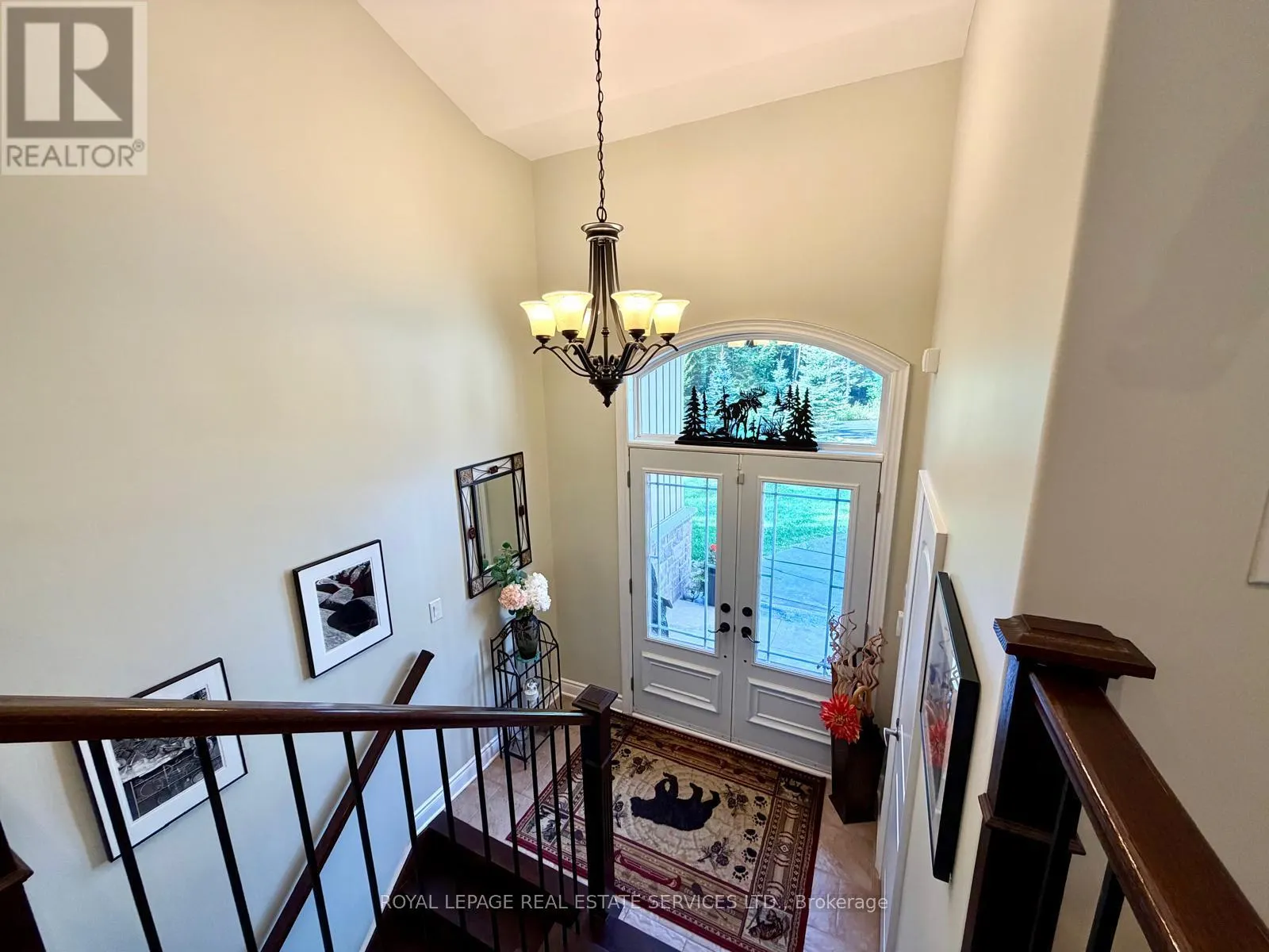 1045 TOWER CRESCENT