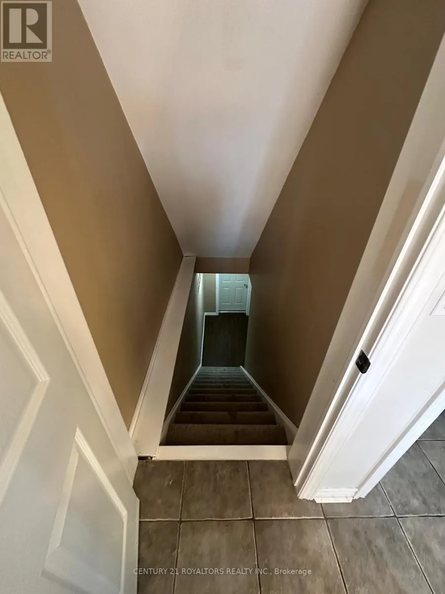 100 SOUTHVIEW COURT