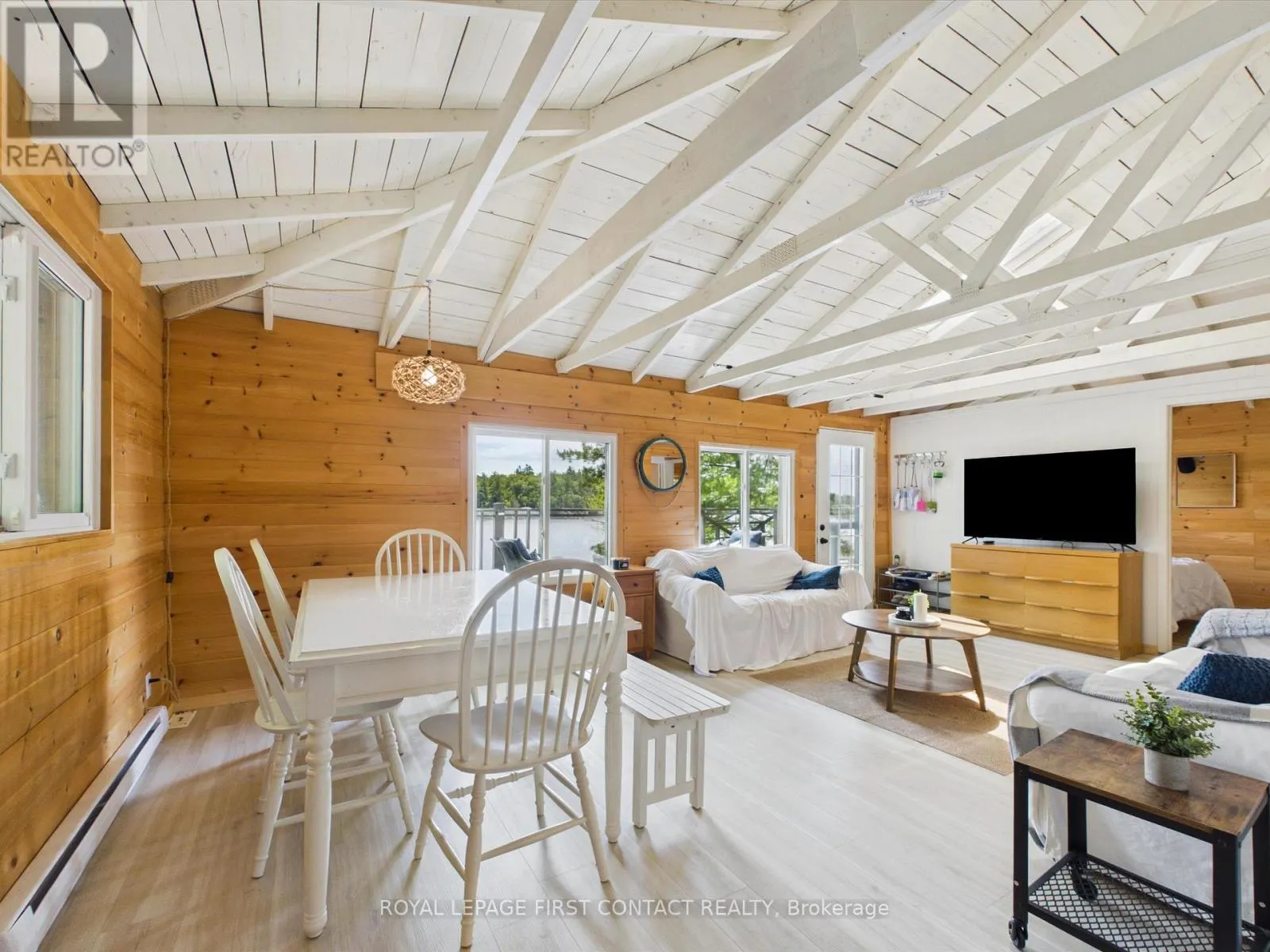 321 HEALEY LAKE W/A