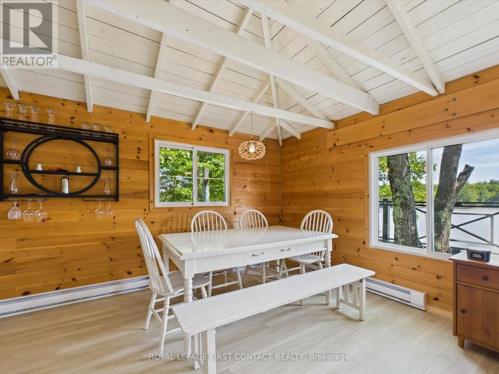 321 HEALEY LAKE W/A
