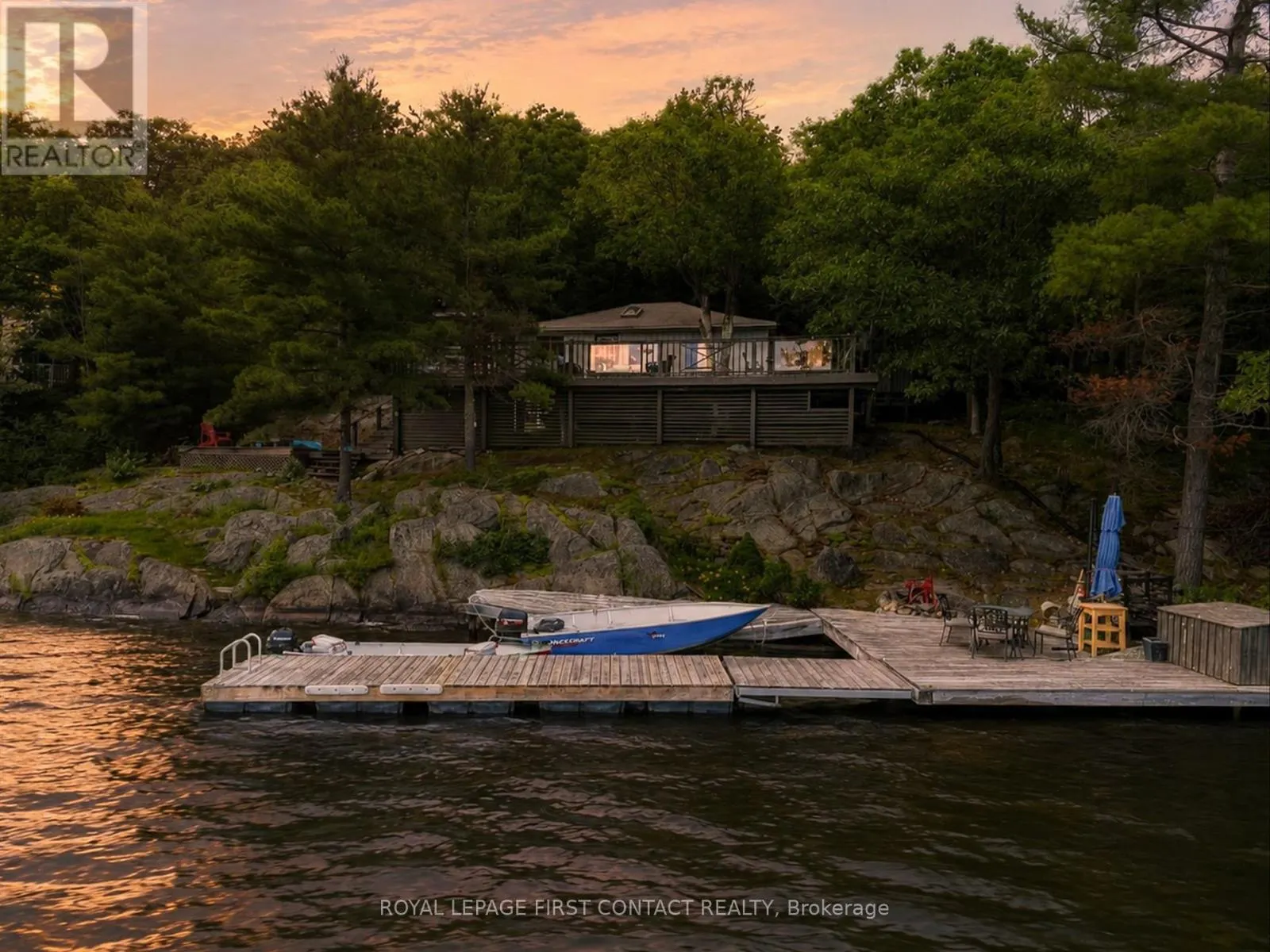 321 HEALEY LAKE W/A