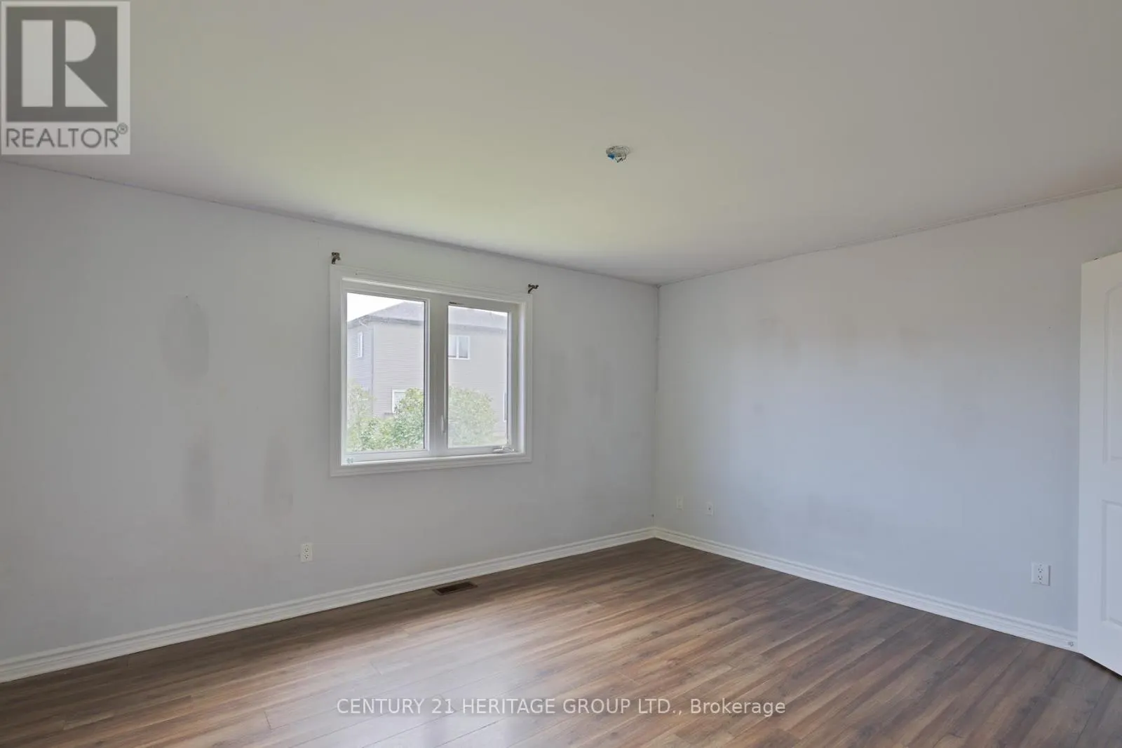367 TRILLIUM CIRCLE