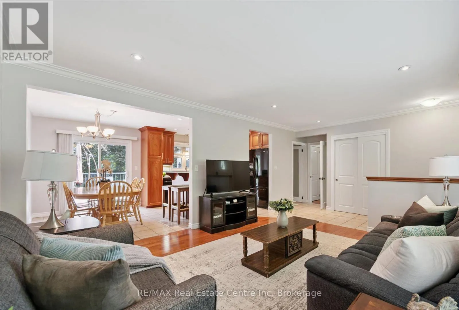 7459 BOYCE DRIVE