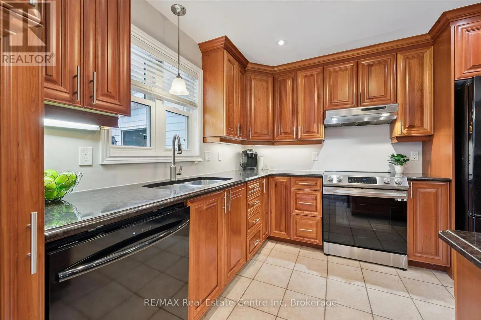 7459 BOYCE DRIVE