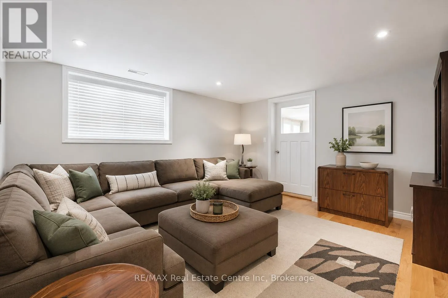 7459 BOYCE DRIVE