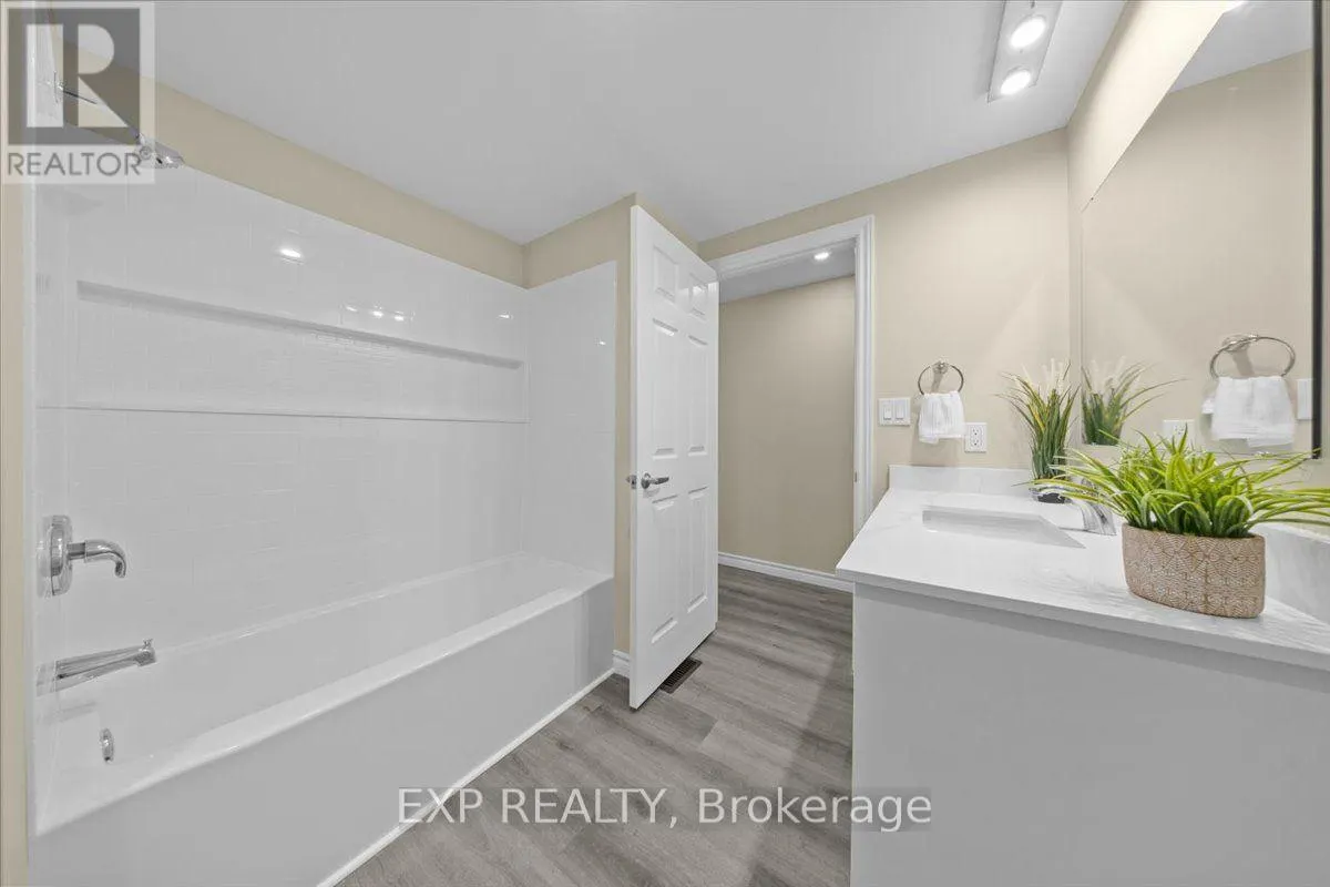 1045 VISTA BARRETT PRIVATE