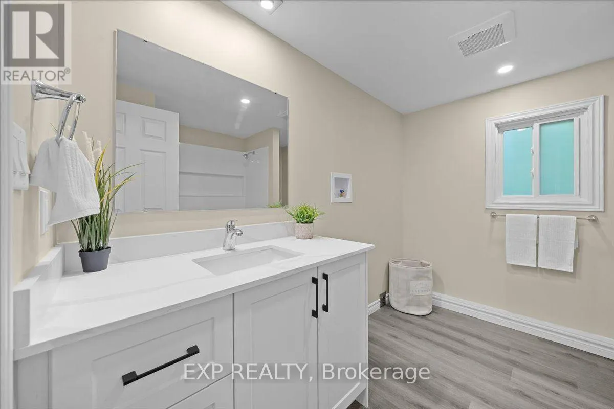 1045 VISTA BARRETT PRIVATE