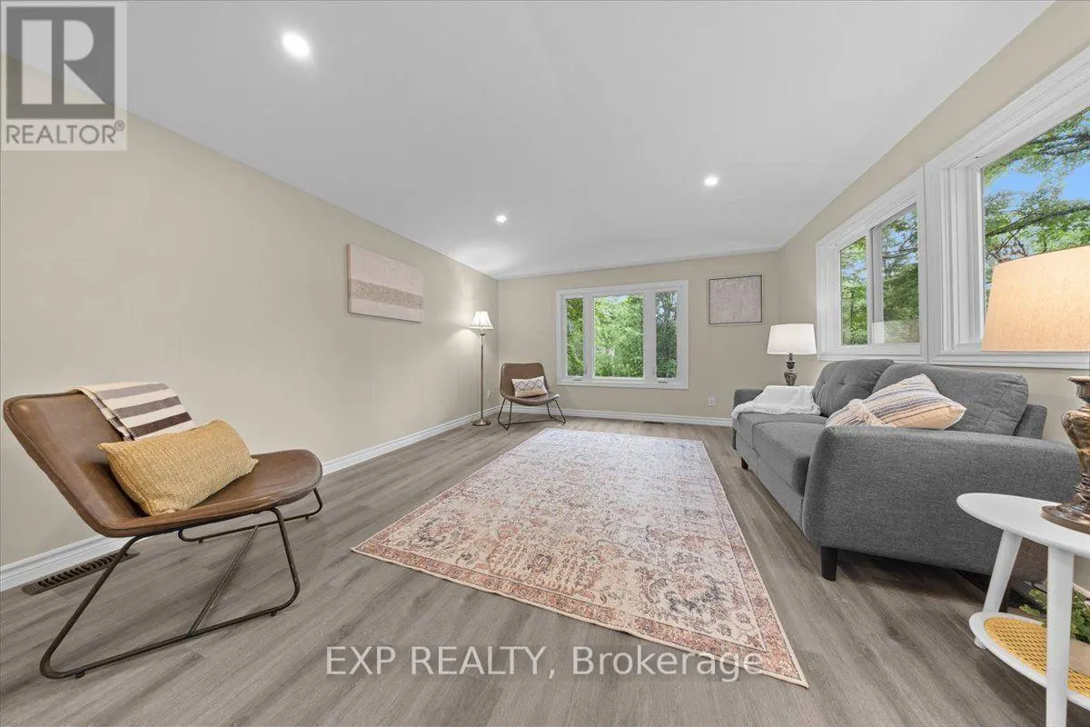 1045 VISTA BARRETT PRIVATE
