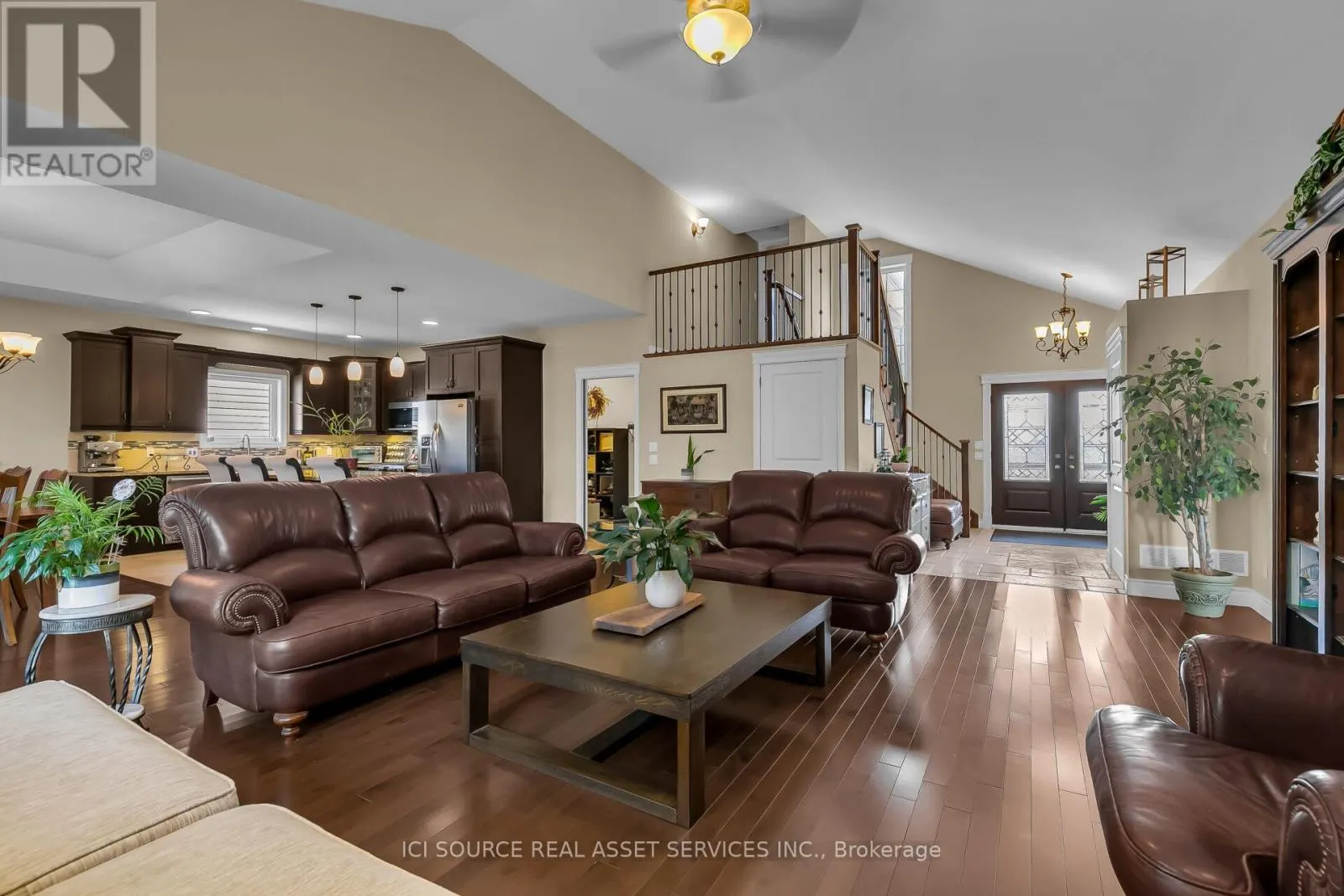 1378 TRADITIONAL TRAIL