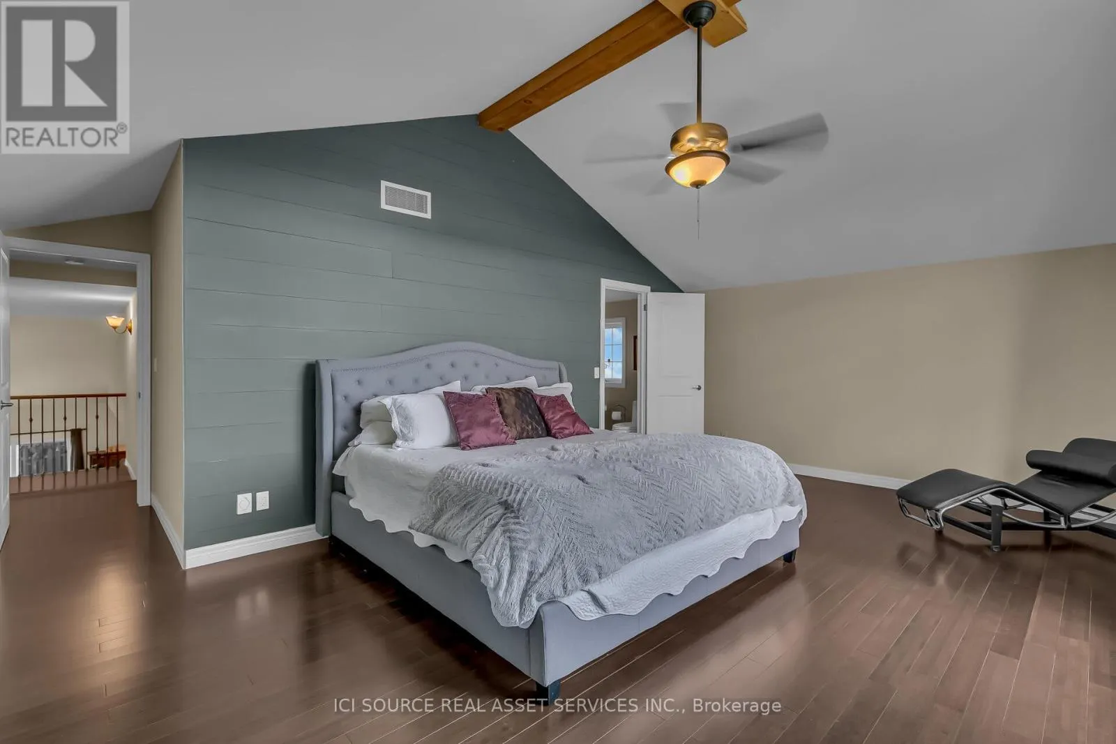 1378 TRADITIONAL TRAIL