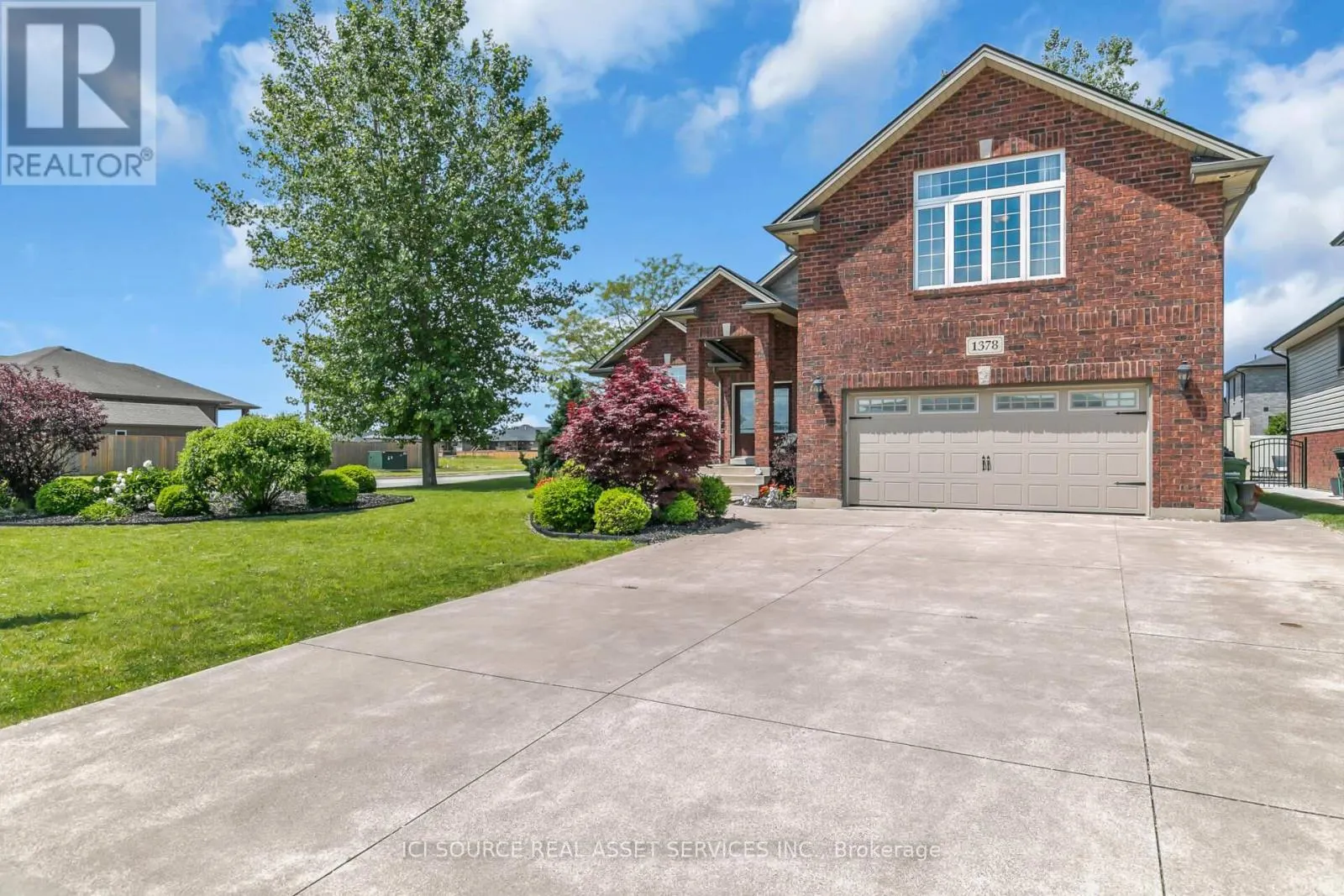 1378 TRADITIONAL TRAIL