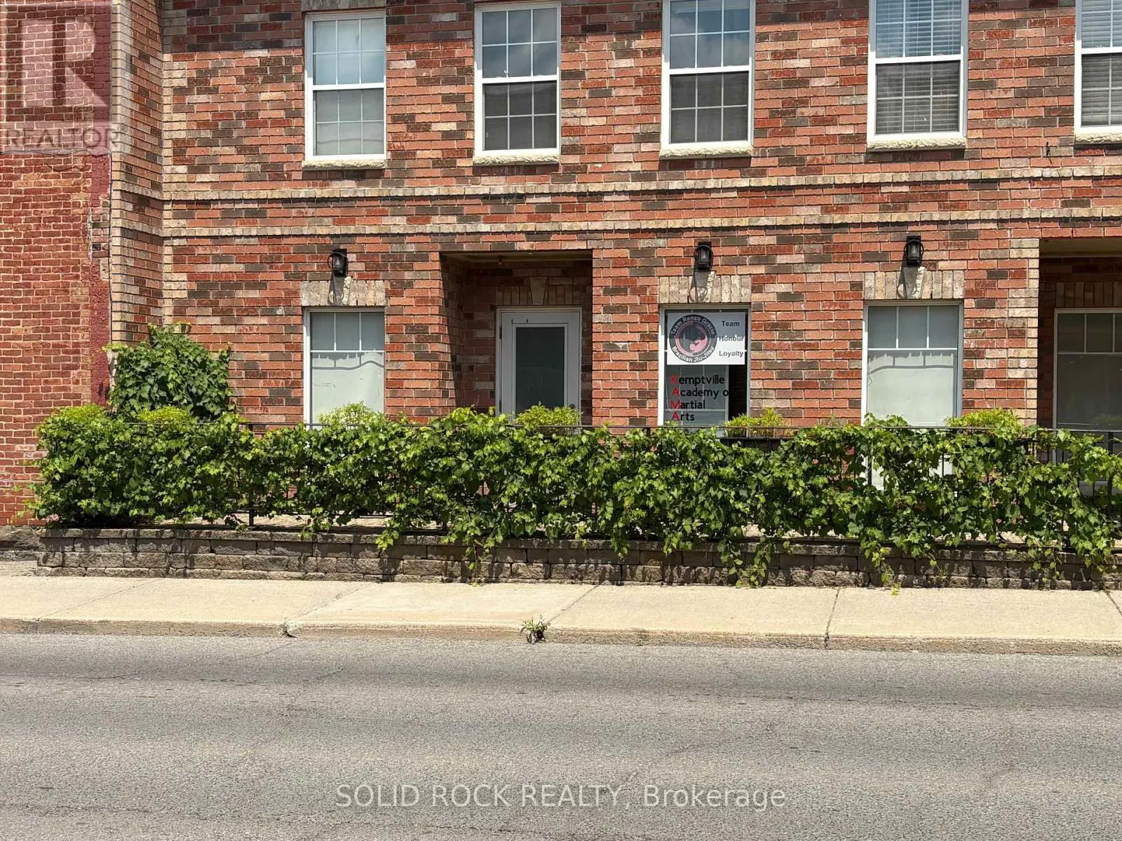 2 - 125 PRESCOTT STREET