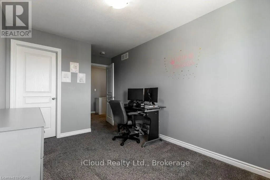 122 SUMMIT RIDGE DRIVE