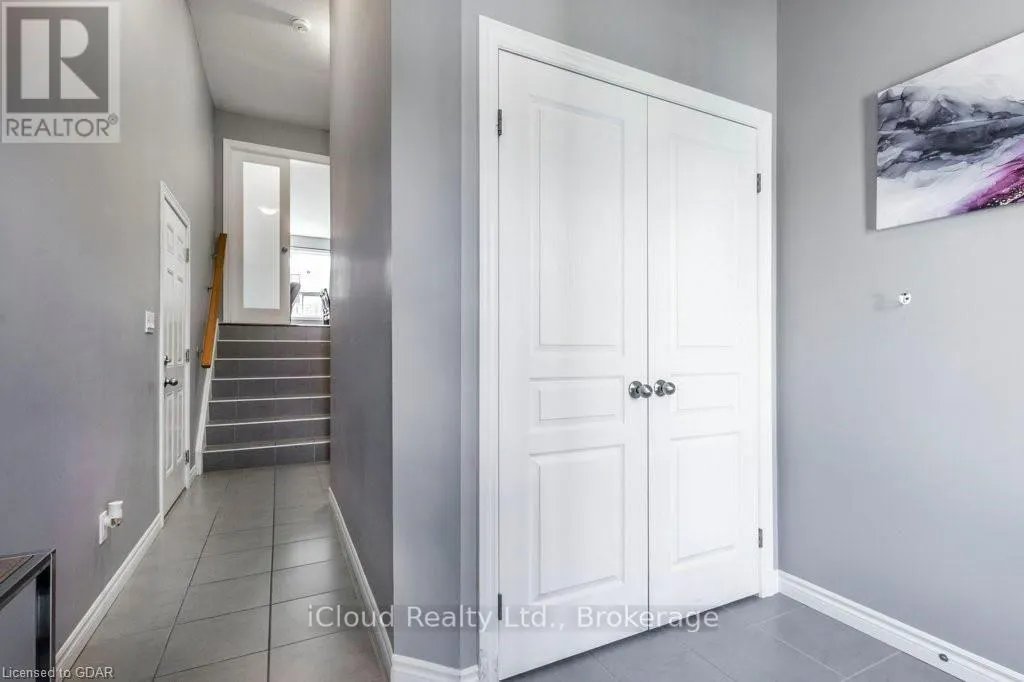 122 SUMMIT RIDGE DRIVE