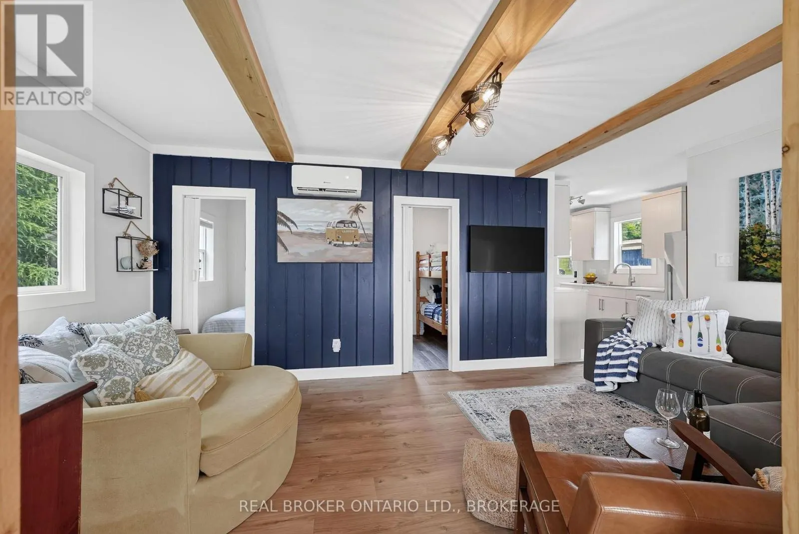 19 HAMILTON ISLAND ROAD