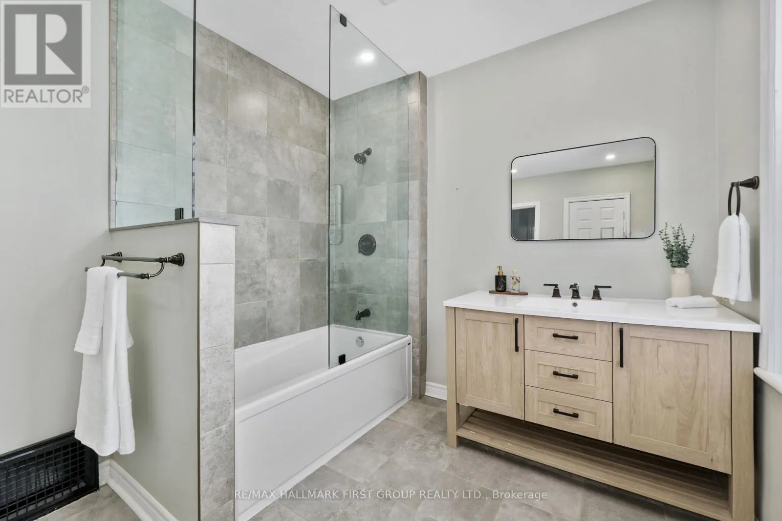 274 RIDOUT STREET