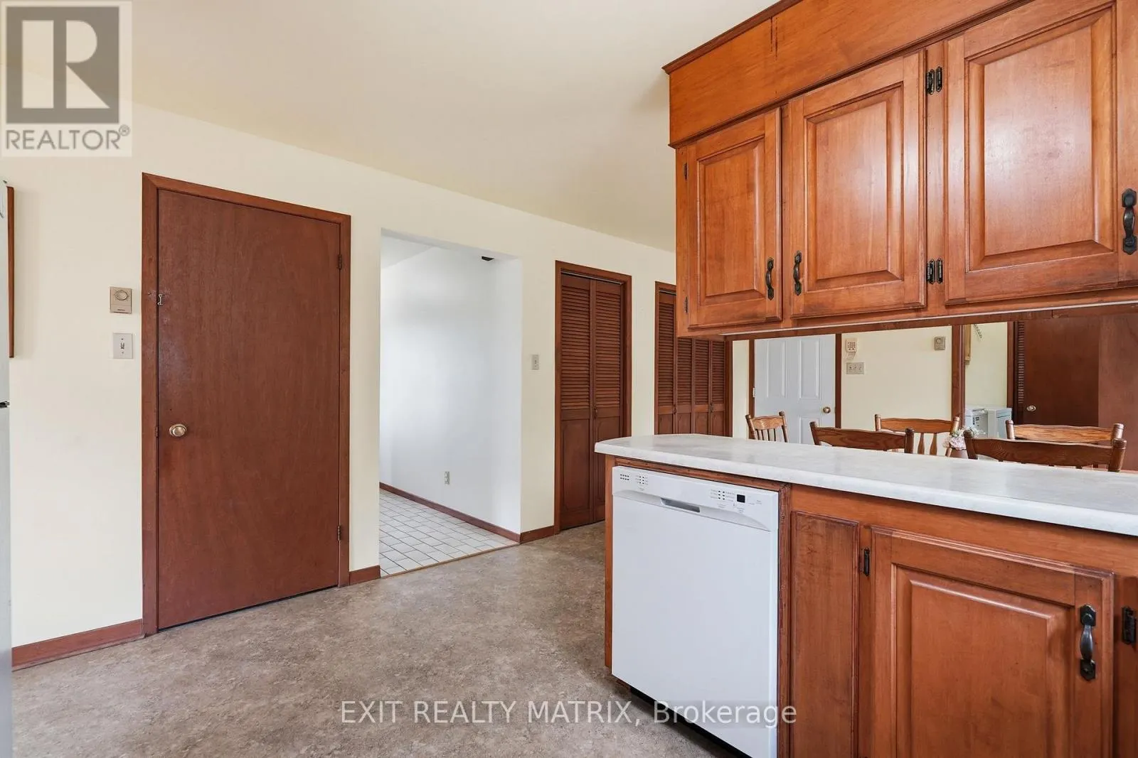 18203 KENYON 19 CONCESSION