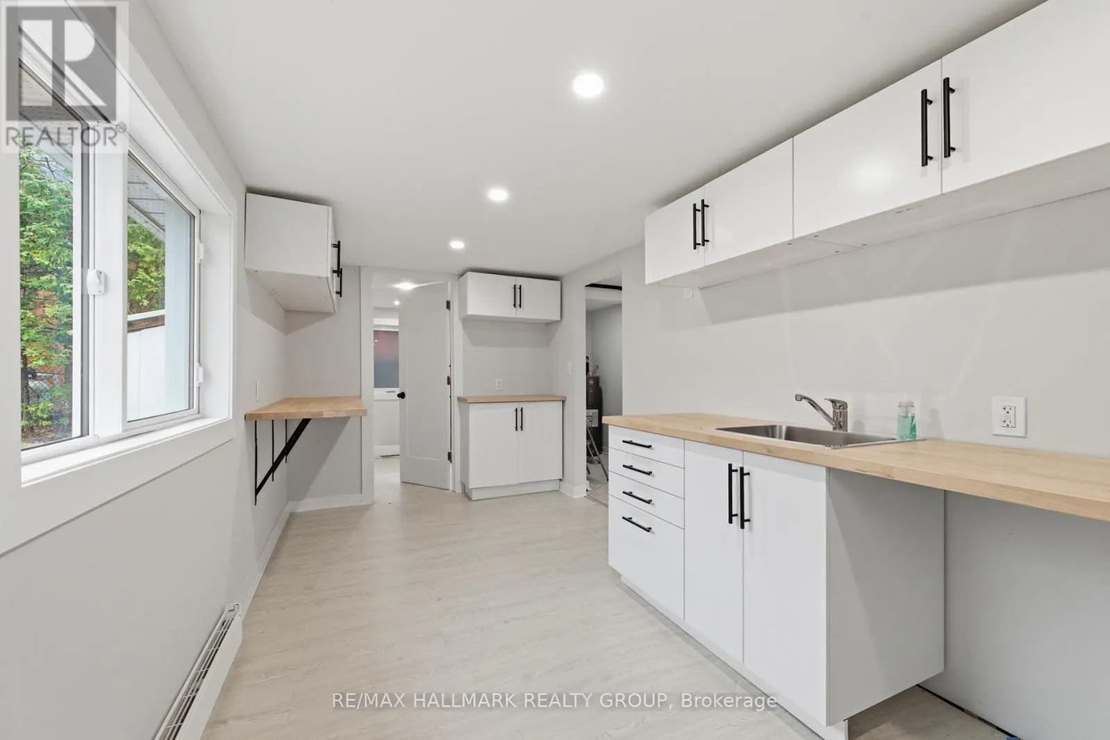 1114 BAYVIEW DRIVE
