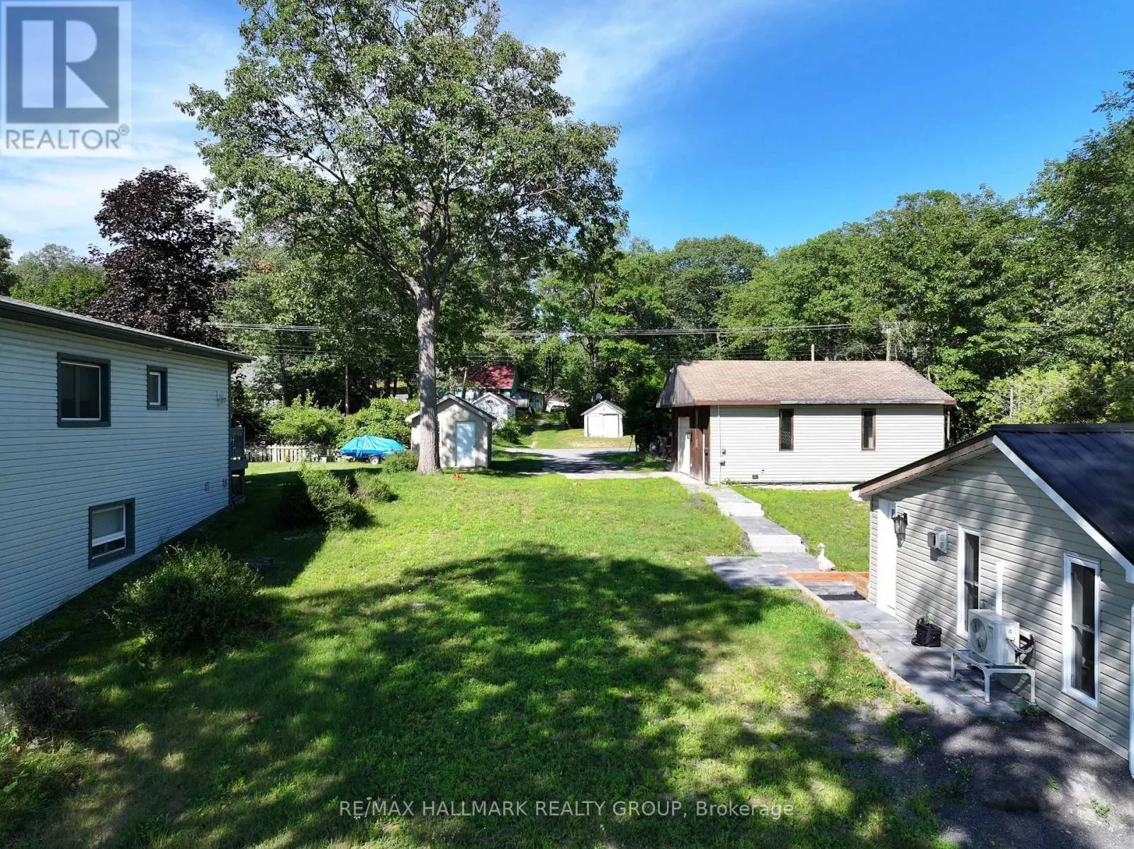 1114 BAYVIEW DRIVE