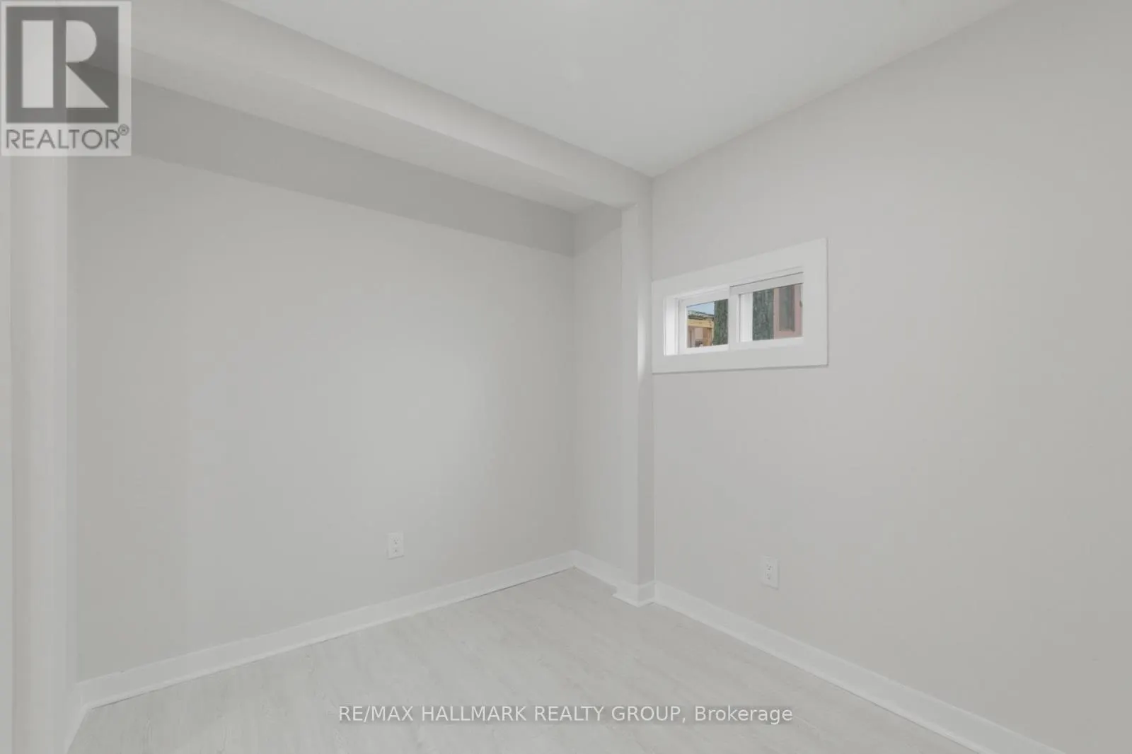 1114 BAYVIEW DRIVE