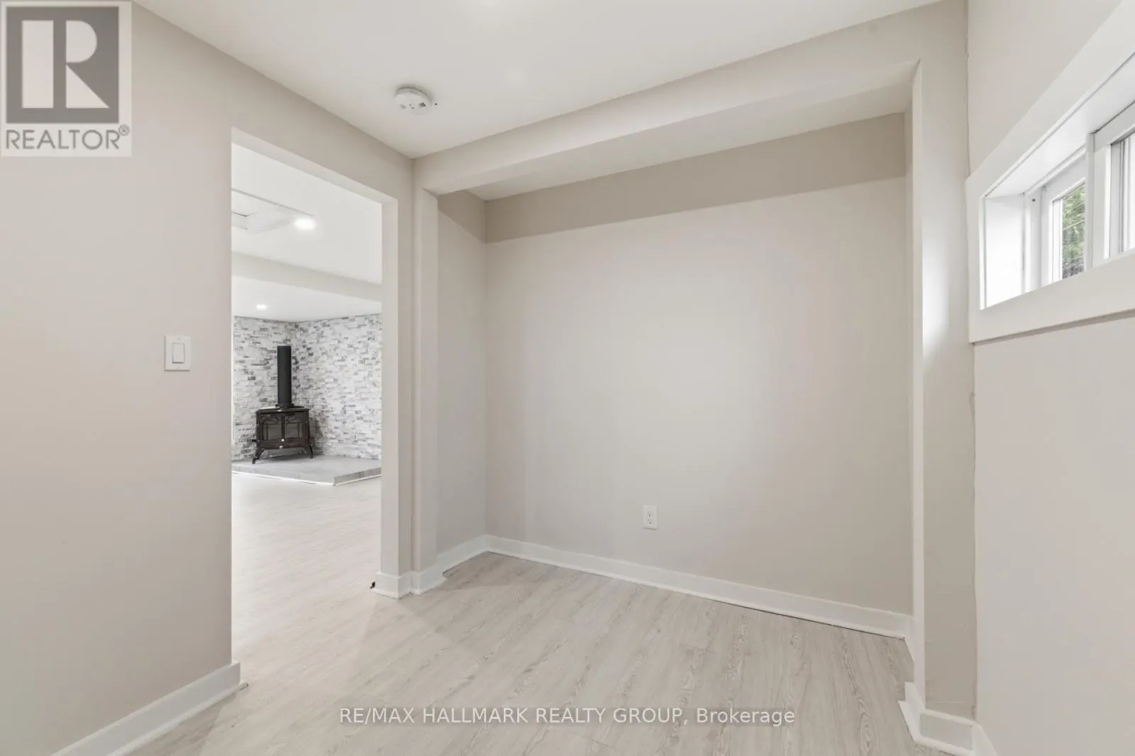 1114 BAYVIEW DRIVE