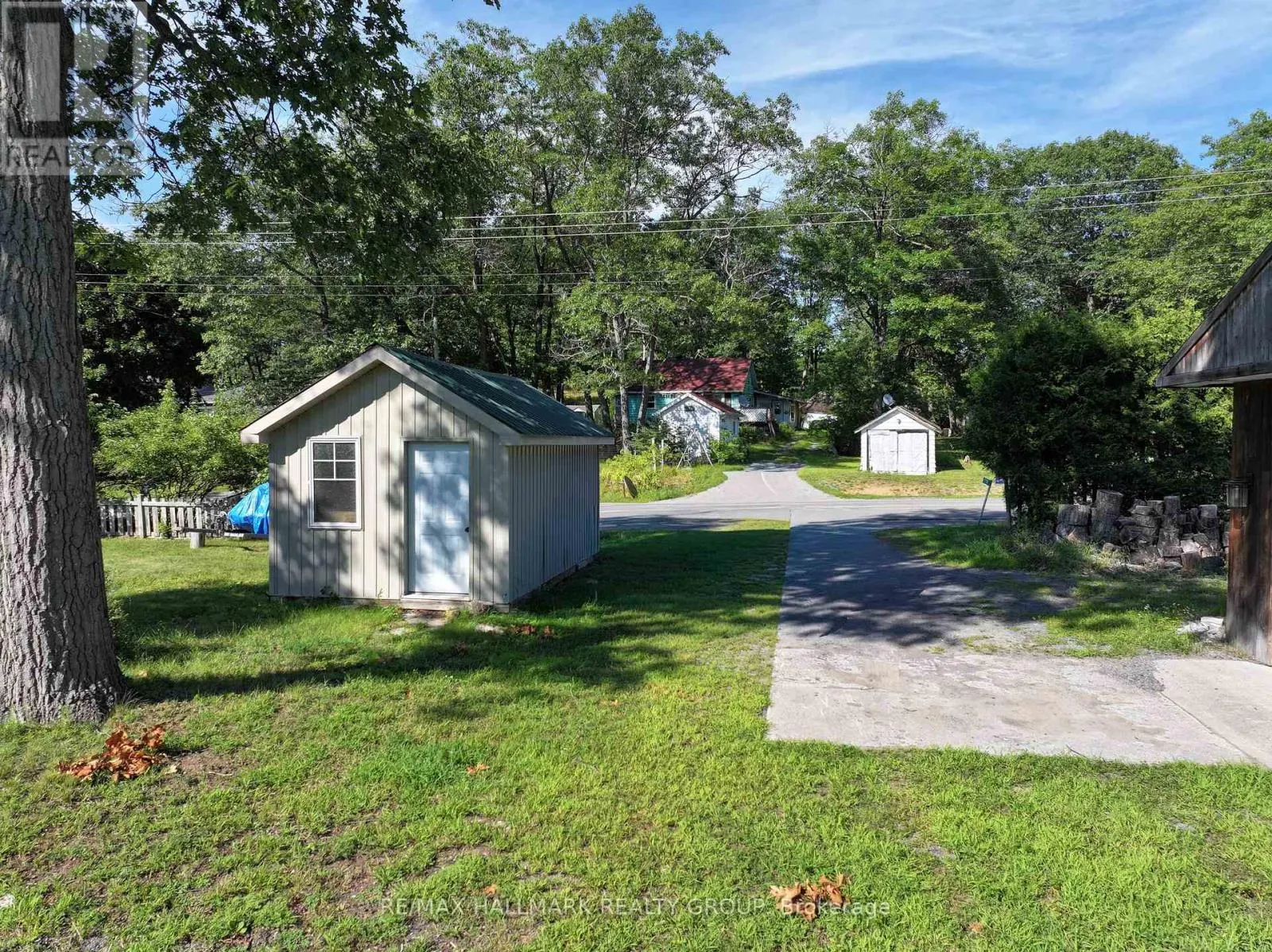 1114 BAYVIEW DRIVE