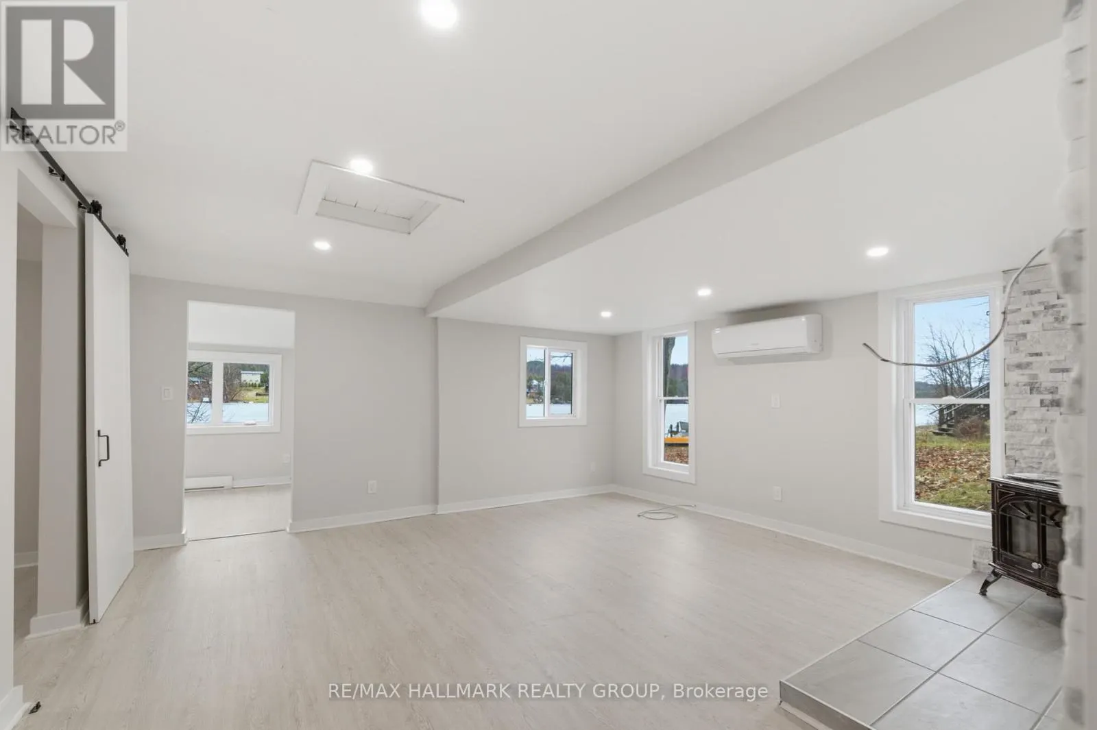 1114 BAYVIEW DRIVE