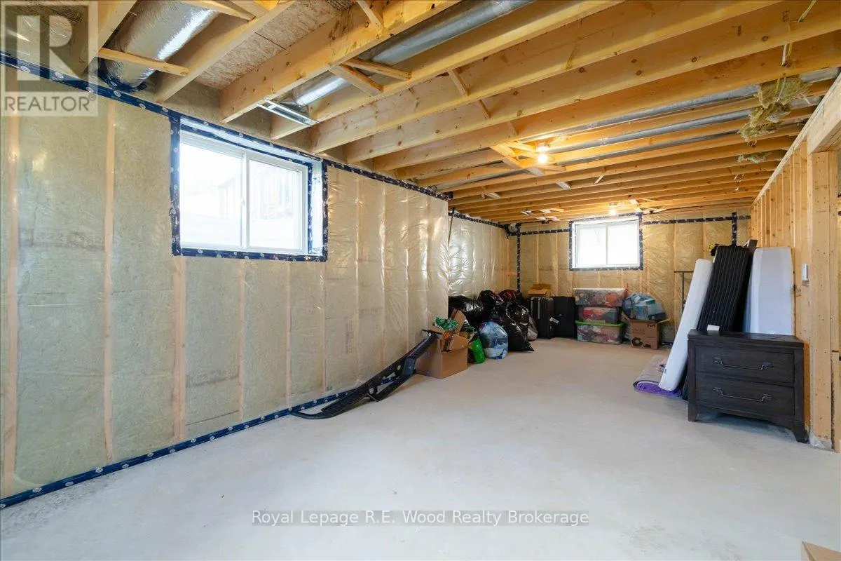 72 TRAILVIEW DRIVE E