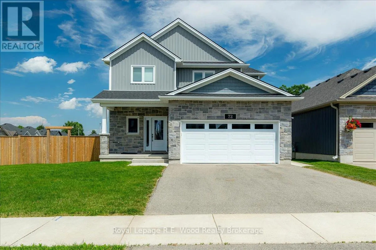 72 TRAILVIEW DRIVE E