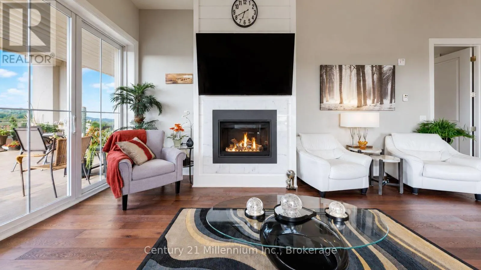 604 - 80 9TH STREET E #604