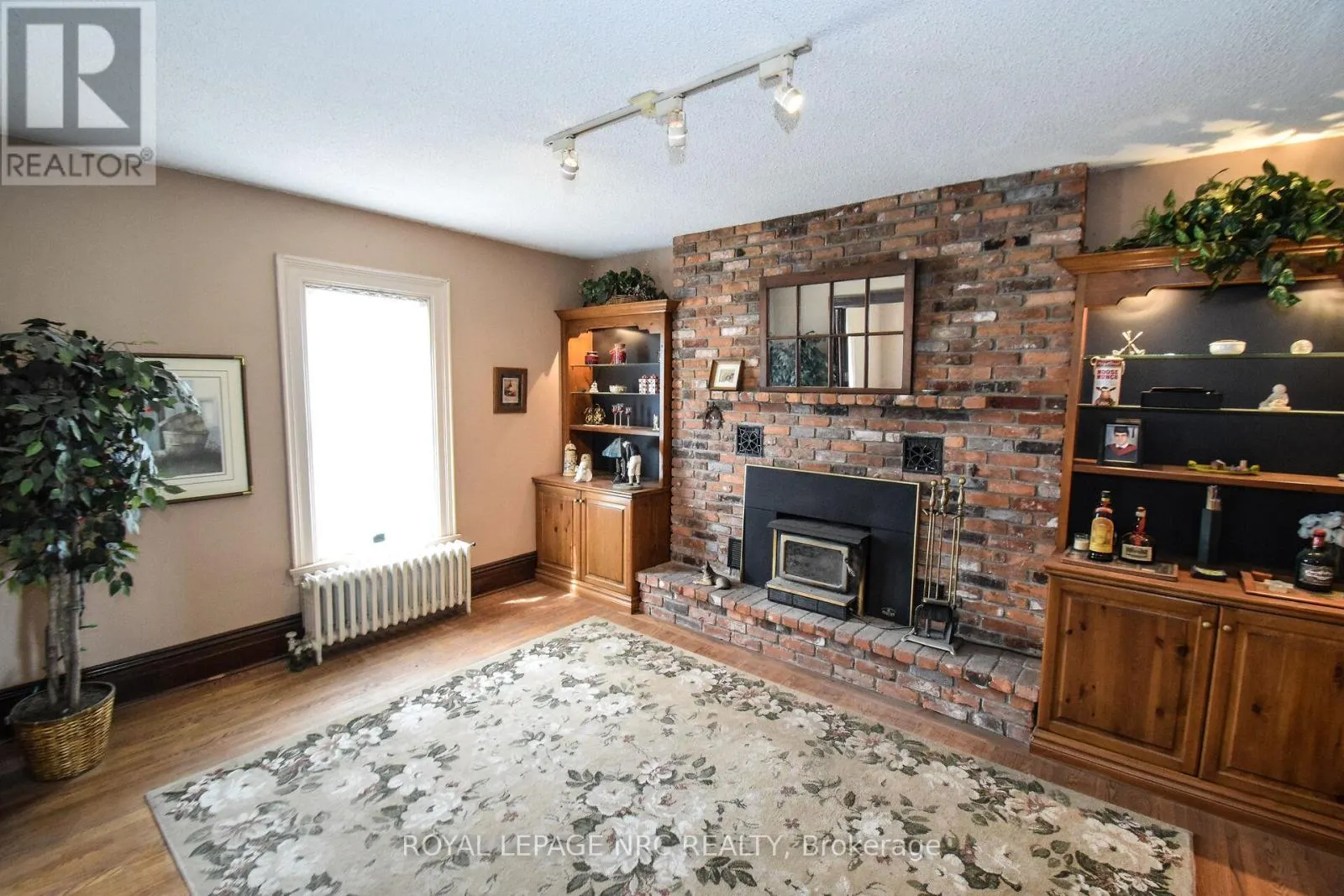 499 TOWNLINE ROAD