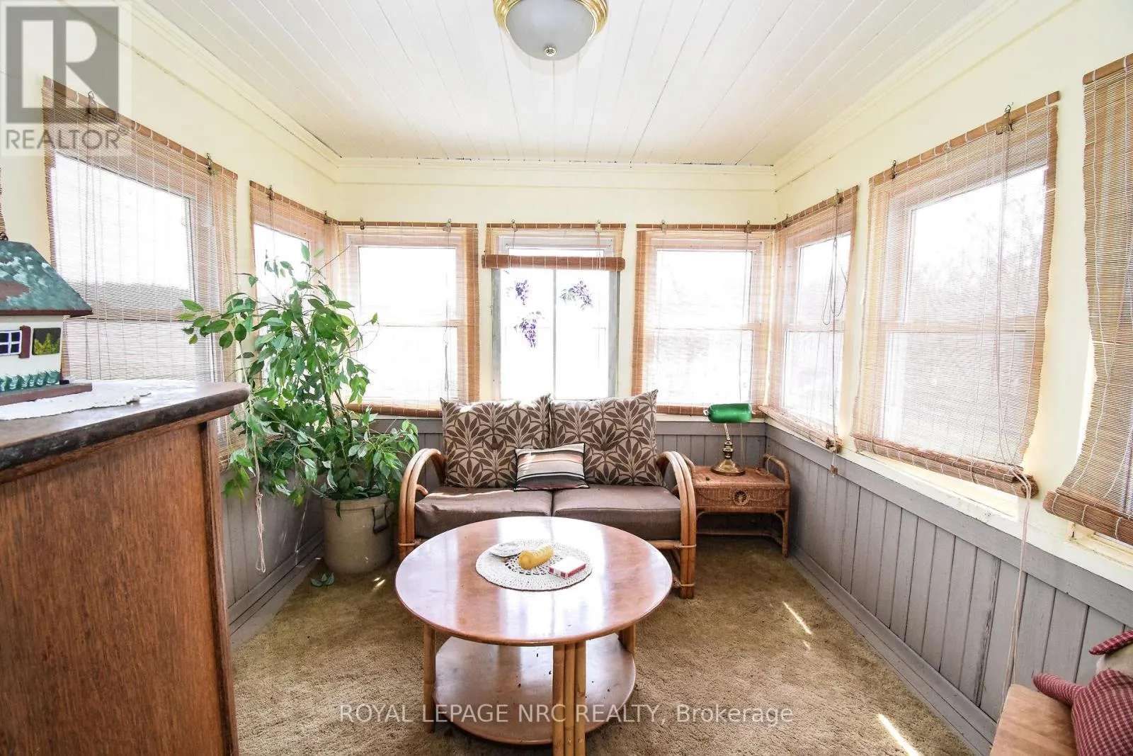 499 TOWNLINE ROAD