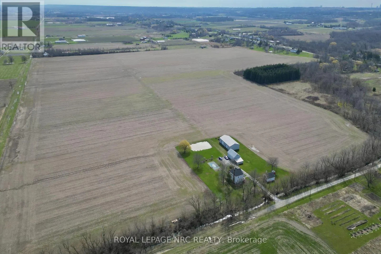499 TOWNLINE ROAD