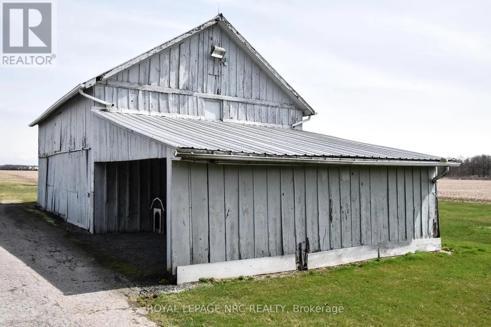 499 TOWNLINE ROAD