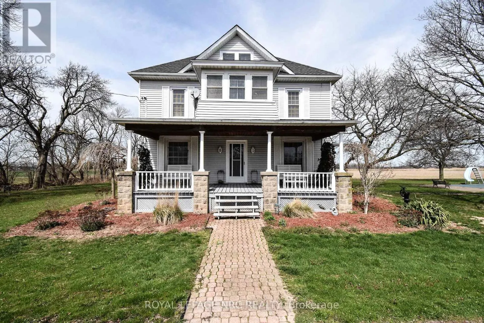 499 TOWNLINE ROAD