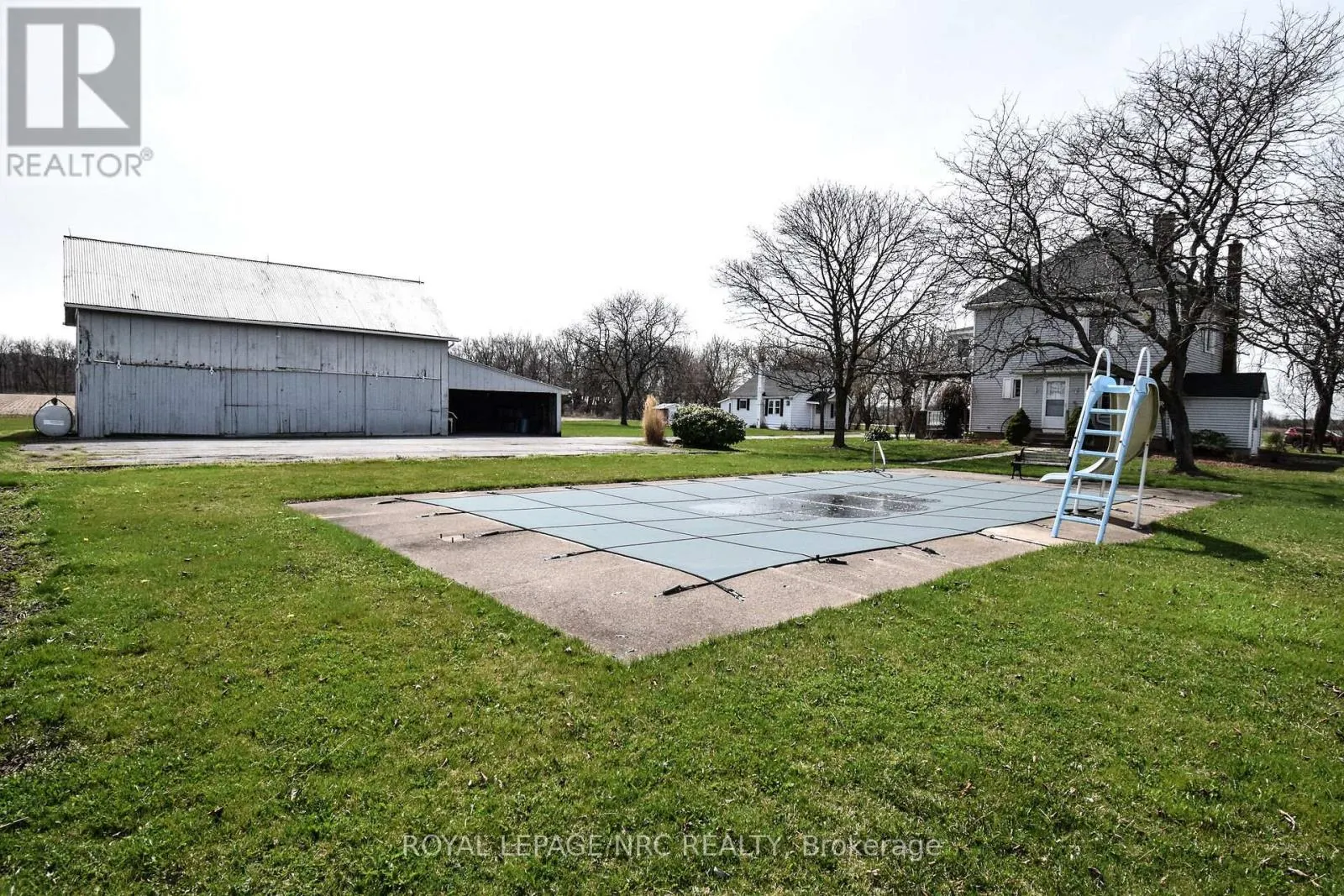 499 TOWNLINE ROAD