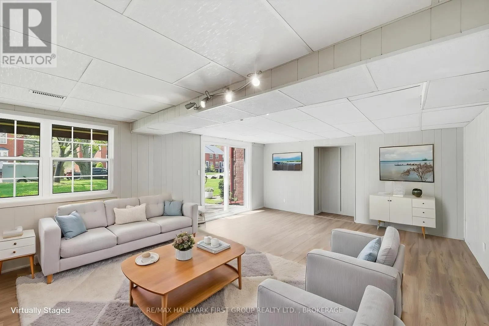 15 COUNTRY CLUB PLACE