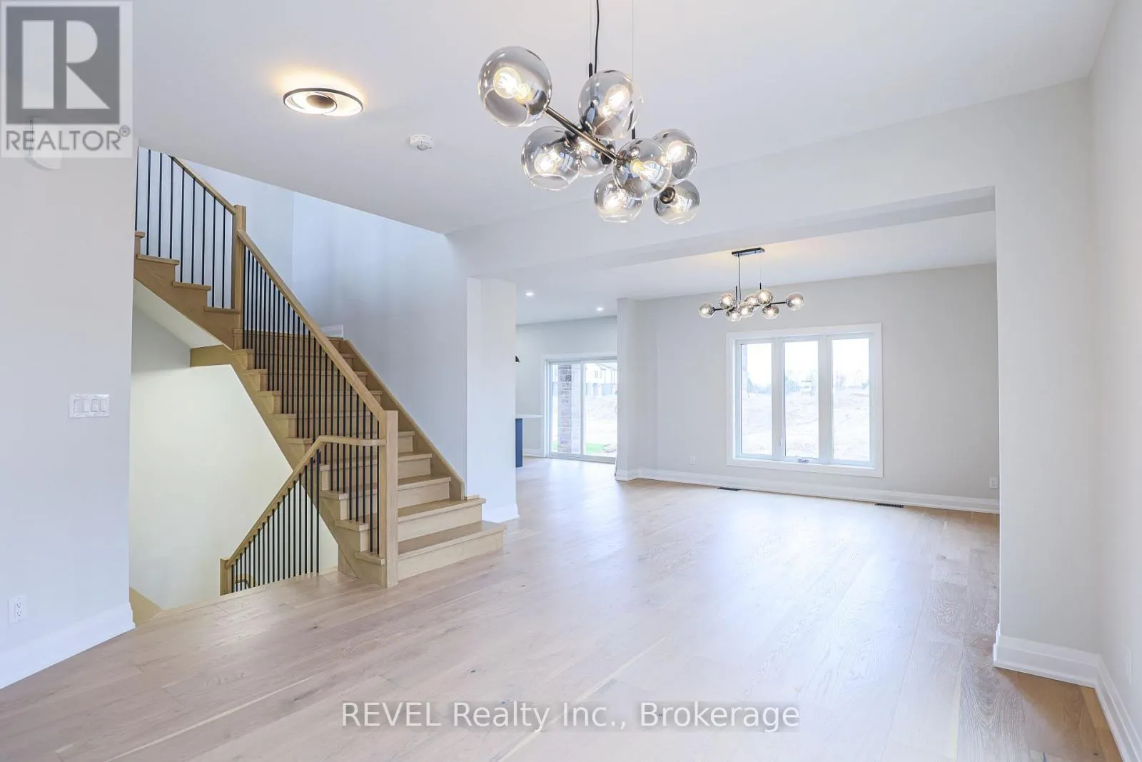 111 ACACIA ROAD